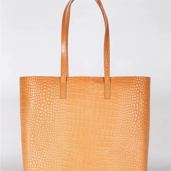 ❤️🎉 WOW AUTHENTIC TEDDI JOELLE TOTE, UNDYED NATURAL CROC EMBOSSED mother tote❣️ - Picture 2 of 6